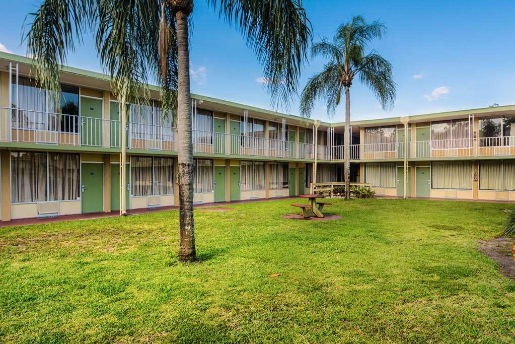 Red Roof Inn Vero Beach - I-95 Esterno foto